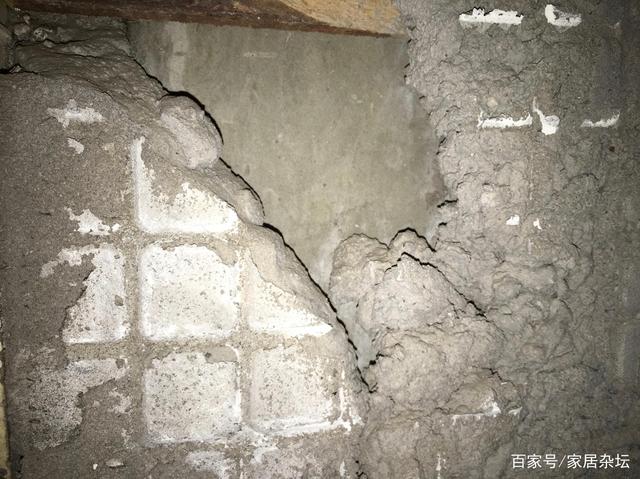 瓷砖鼓起来了能压下去吗图片(瓷砖鼓起来了能压下去吗图片大全) 瓷砖鼓起来了能压下去吗图片(瓷砖鼓起来了能压下去吗图片大全)